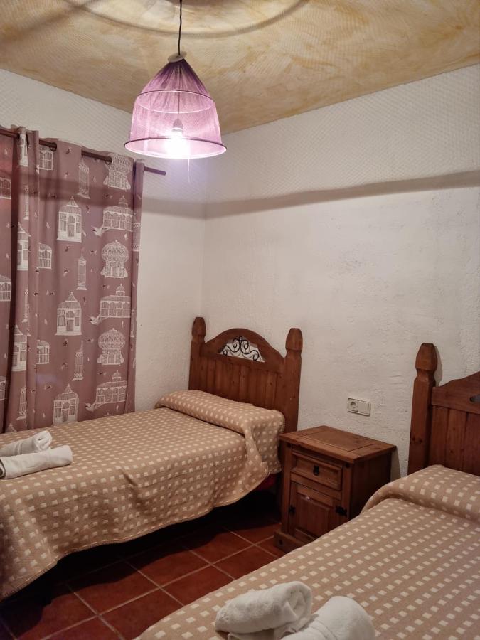 Albergue De Espiel Esterno foto